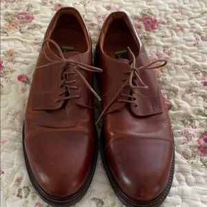 Men’s Johnston and Murphy dress shoes